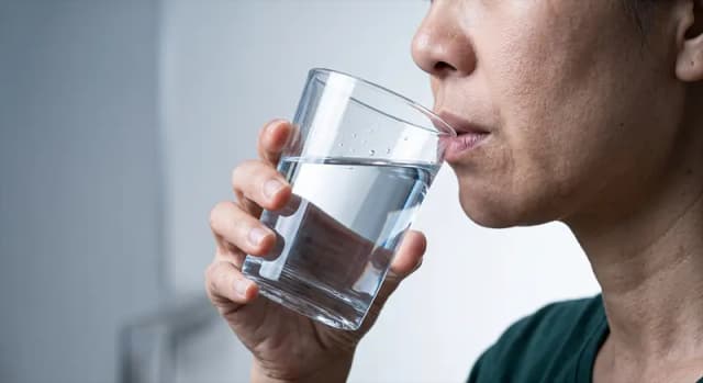 Apa Itu Air Minum? Pengertian, Syarat, dan Perbedaannya dengan Air Bersih